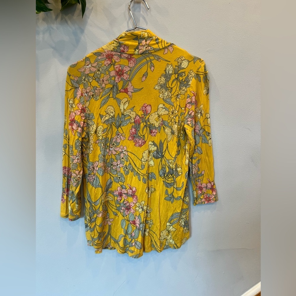CABLE & GAUGE women floral yellow casual style blouse/size SP - Picture 6 of 7